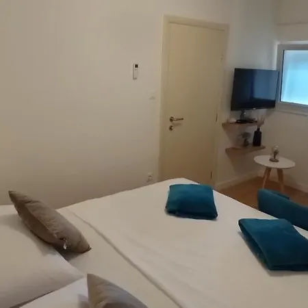 Semesterbostad Peran