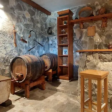 Peran * Grebaštica
