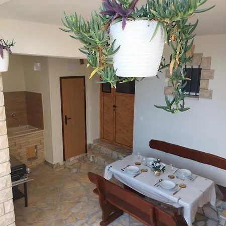 Semesterbostad Peran Grebaštica