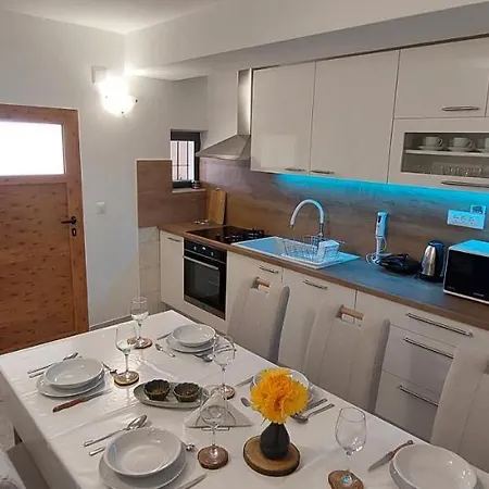 Semesterbostad Peran Grebaštica