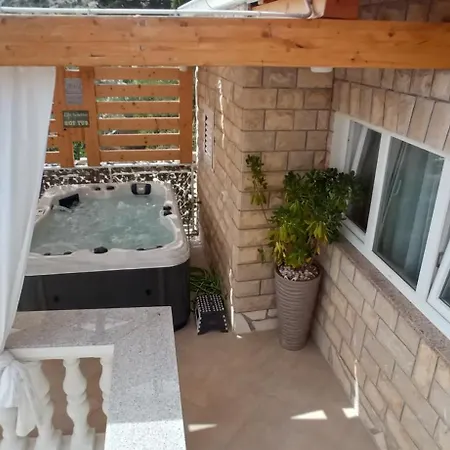 Peran Semesterbostad